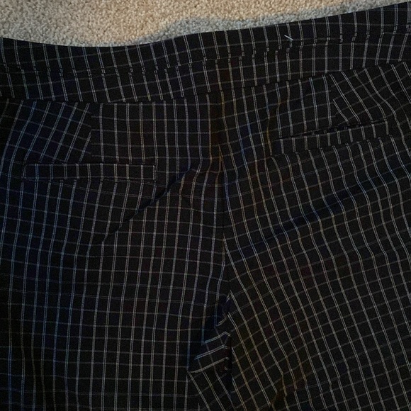 Apt 9 dress pants.  6 petite. Pull on pants - Picture 3 of 3